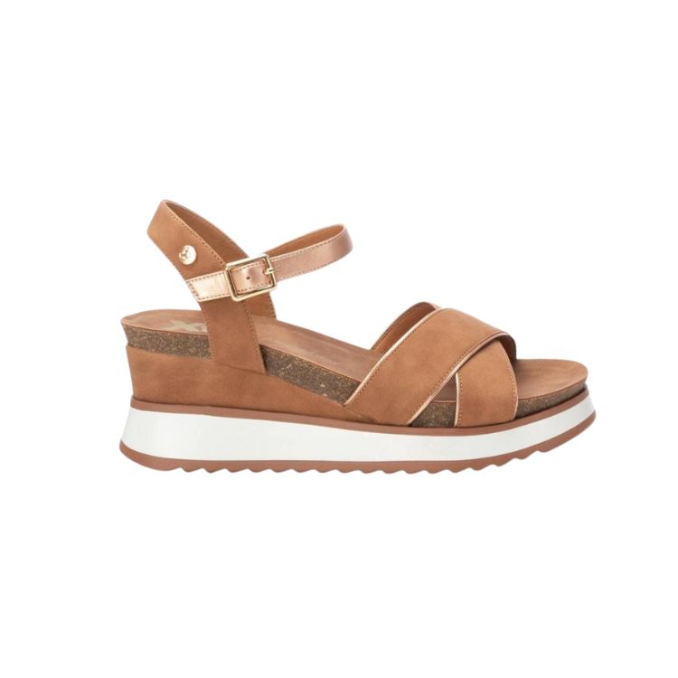 CAMEL PU LADIES SANDALS - XTI - Scarpe.am