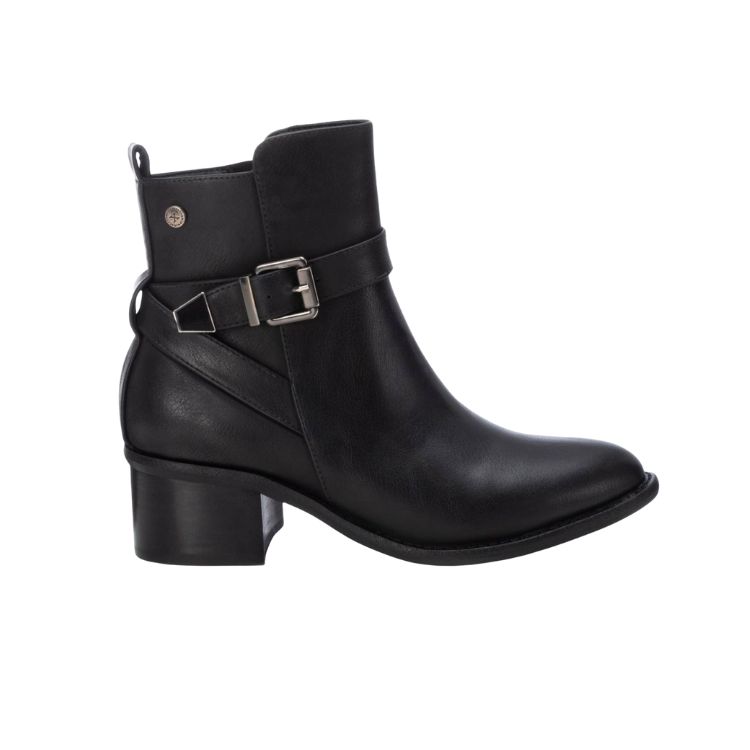 BLACK PU LADIES ANKLE BOOTS - XTI - Scarpe.am