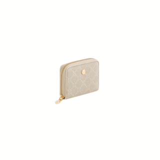 CREDIT CARD HOLDER